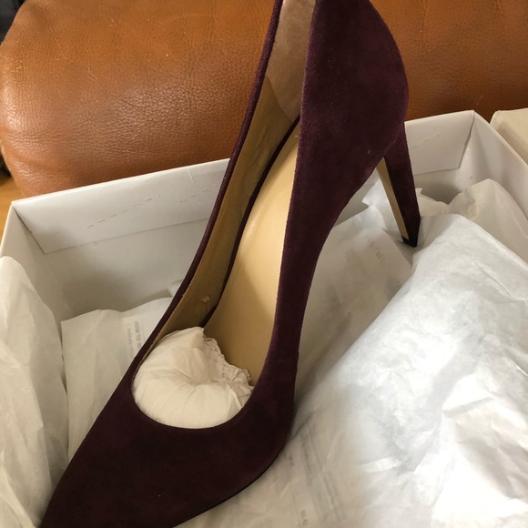 Ann Taylor Liz Zipper Heel - Picture 2 of 2